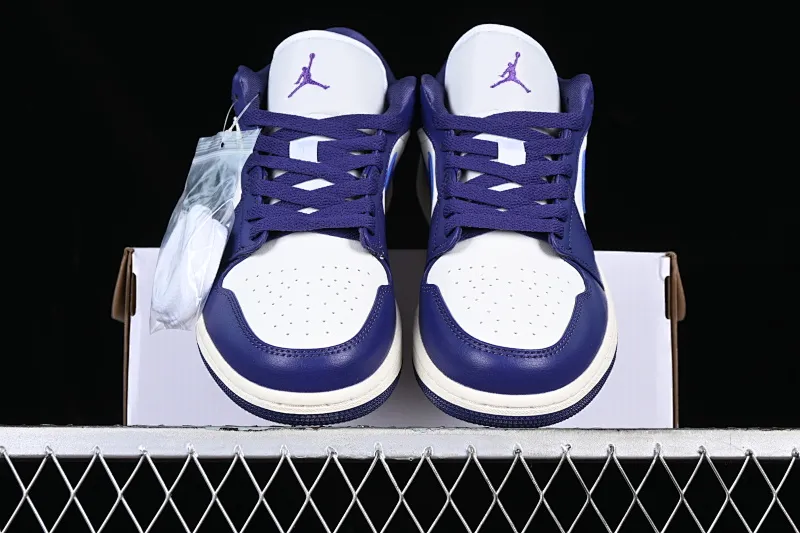 All categories Air Jordan Jordan series basketball shoes Air Jordan 1 Low Z version Air Jordan 1 Low AJ1 Joe 1 white and purple cultural low-top casual sneakers DC0774-502